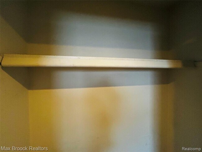 Building Photo - 4113 Telegraph Rd