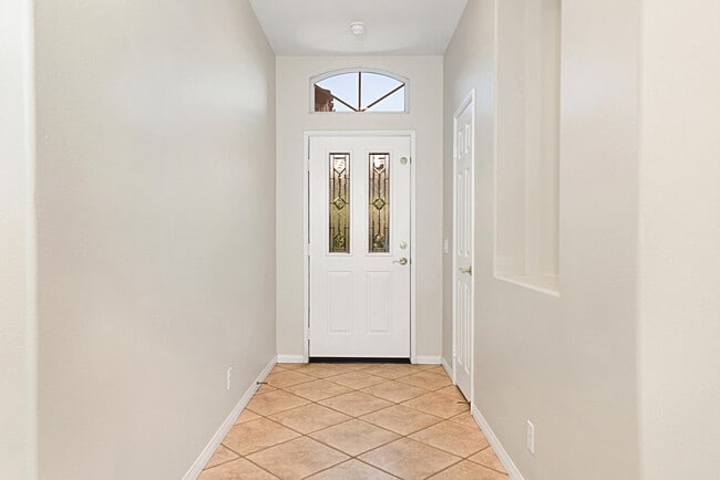 Building Photo - 79851 Carmel Valley Ave