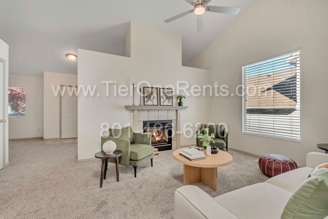 Building Photo - This property offers a NO DEPOSIT option available wit Obligo!