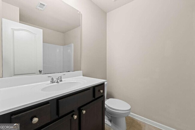 Building Photo - 2365 Bellyard Dr