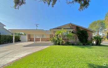 Building Photo - 1687 Kane Ave