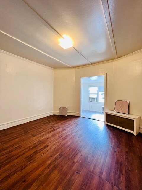 Building Photo - 31 Addison Ave