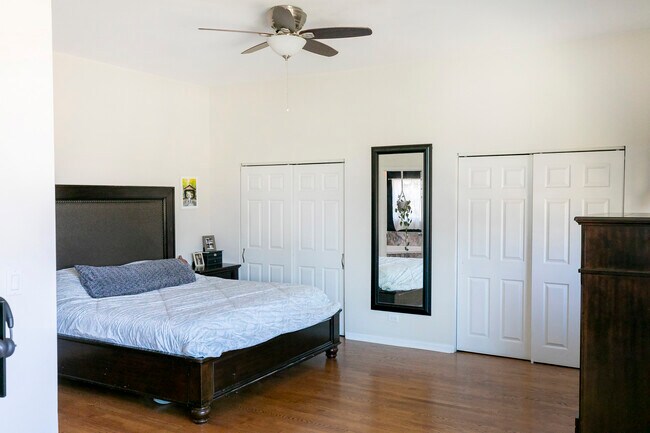 Building Photo - 9535 Osceola Ave