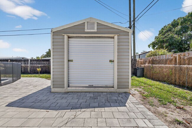 Building Photo - Stunning home for rent!