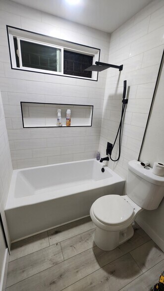 Building Photo - 3219 Colorado Ave