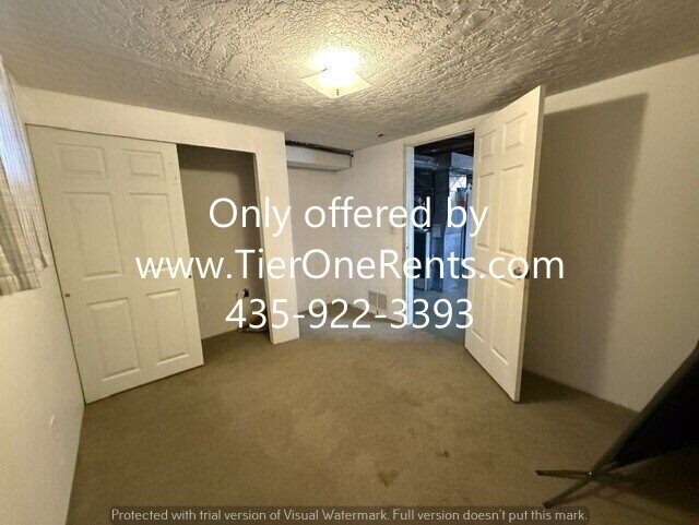 Building Photo - NO DEPOSIT option available for qualified renters