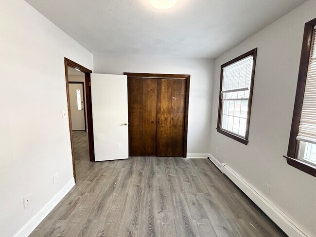 Building Photo - 401 Highland Ave