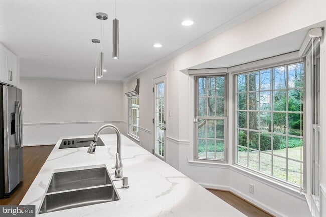 Building Photo - 9312 Sprinklewood Ln