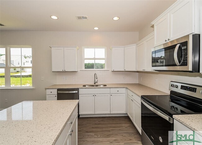 Building Photo - 106 S Trl Wy