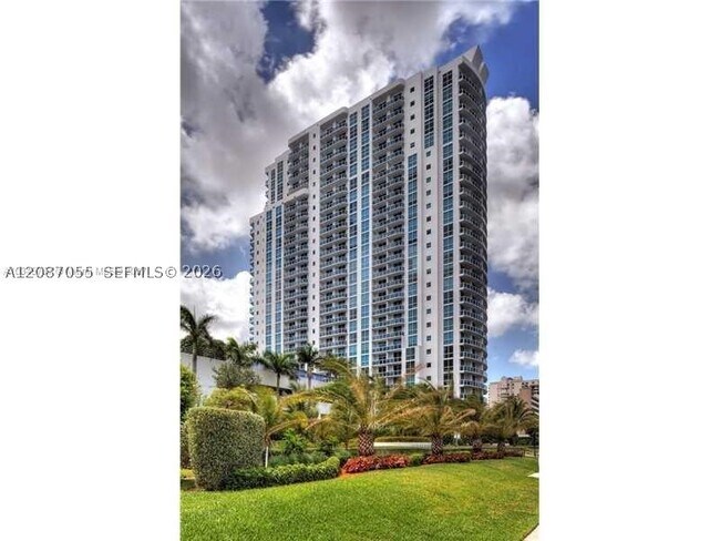 Building Photo - 1945 S Ocean Dr