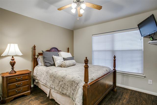 Building Photo - 2007 Highland Dr