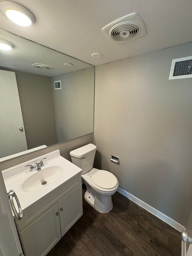 Building Photo - NW 51st_FOR SALE