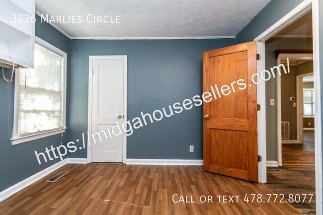 Building Photo - 3226 Marlies Cir