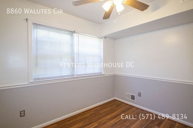 Building Photo - 8860 Walutes Cir
