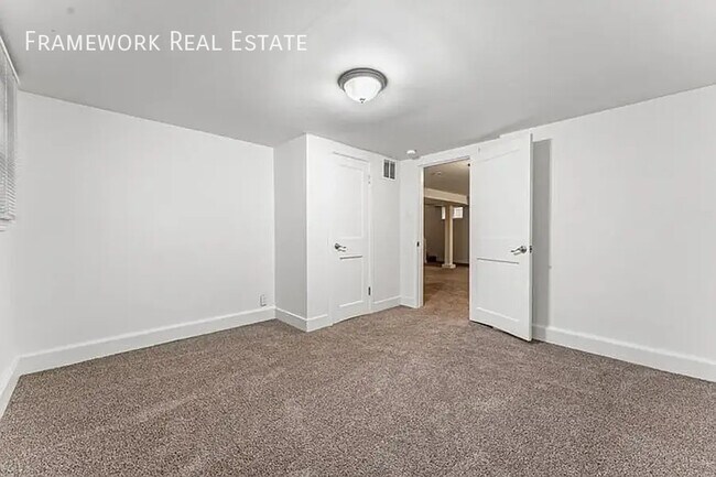Building Photo - 3150 Fillmore St