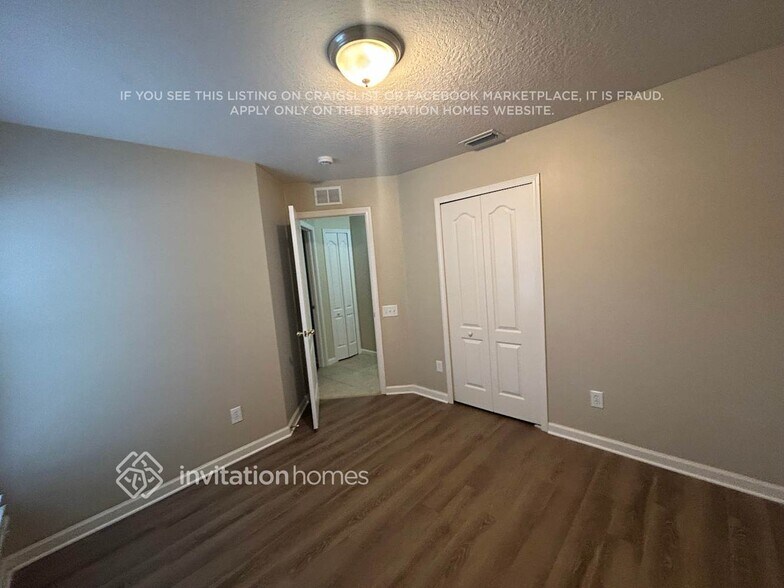 Building Photo - 11632 Tropical Isle Ln