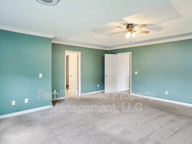 Building Photo - 242 Dunlin Dr