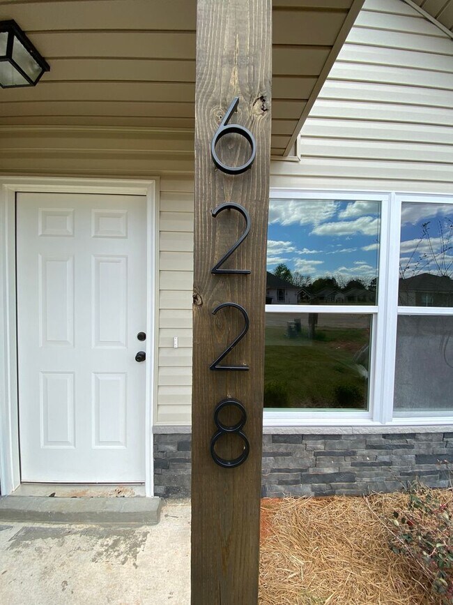 Building Photo - Home for rent in Montgomery!!! View with 48 Hours Notice!