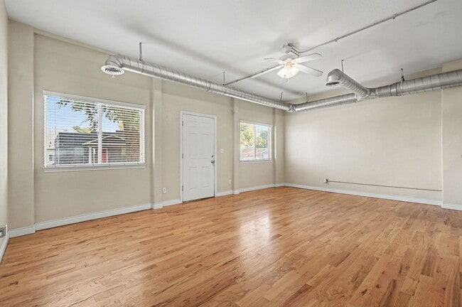 Building Photo - 5132 W 41st Ave