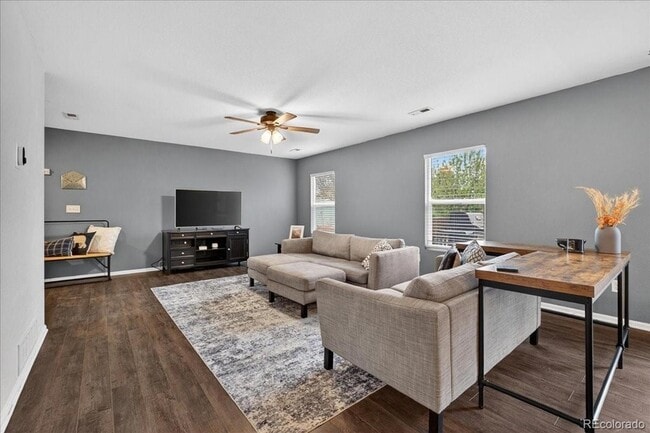 Building Photo - 9611 Elk Mountain Cir