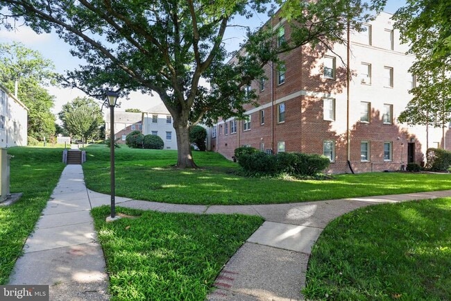 Building Photo - 8329 Grubb Rd
