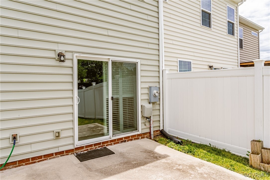 Building Photo - 11568 Claimont Mill Dr