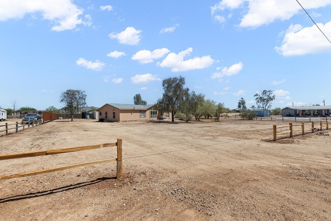 Building Photo - 37408 N 20th St