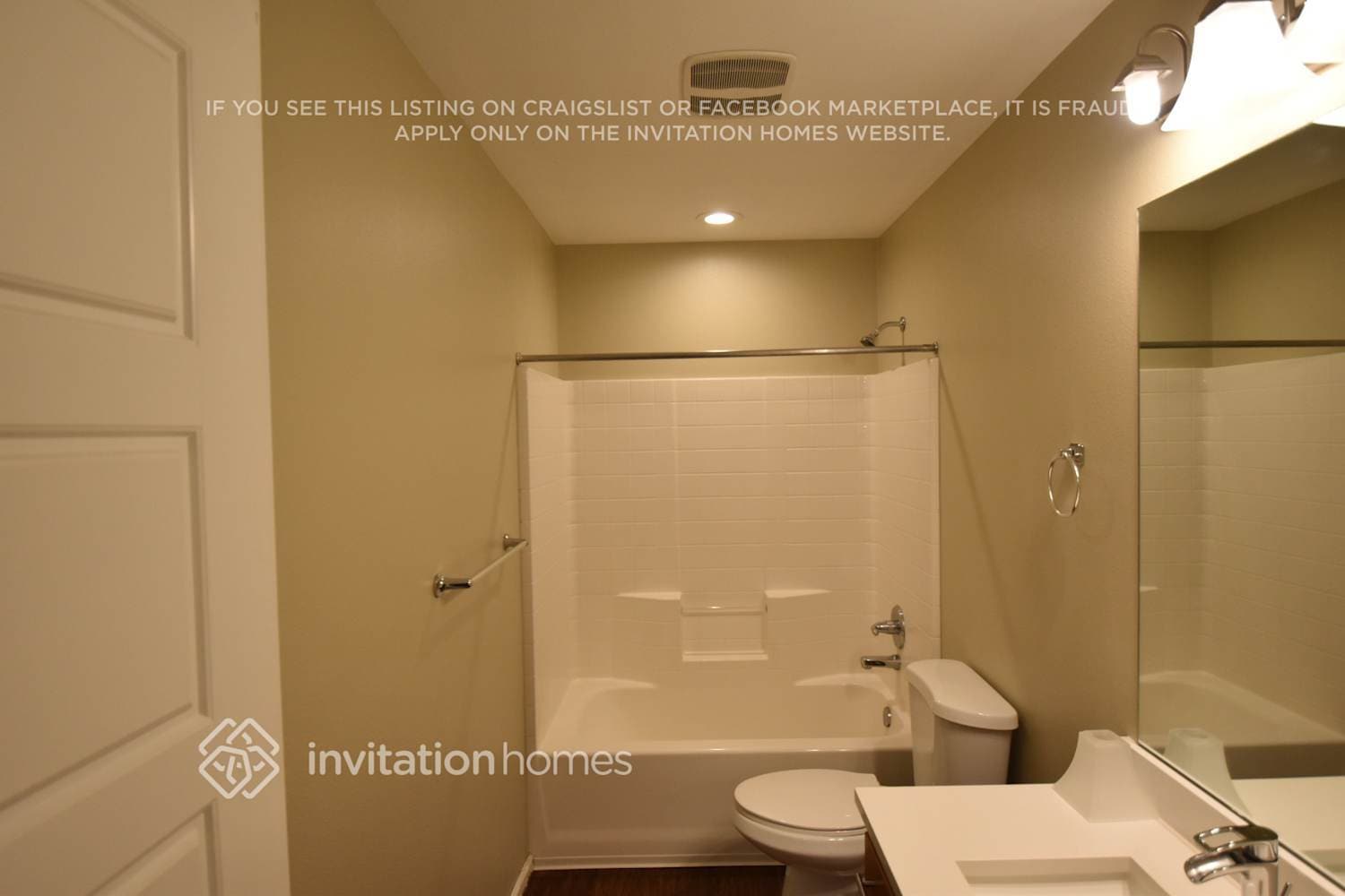 Building Photo - 19718 99th St Ct E