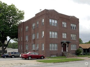 Building Photo - 1511 S Baltimore Ave