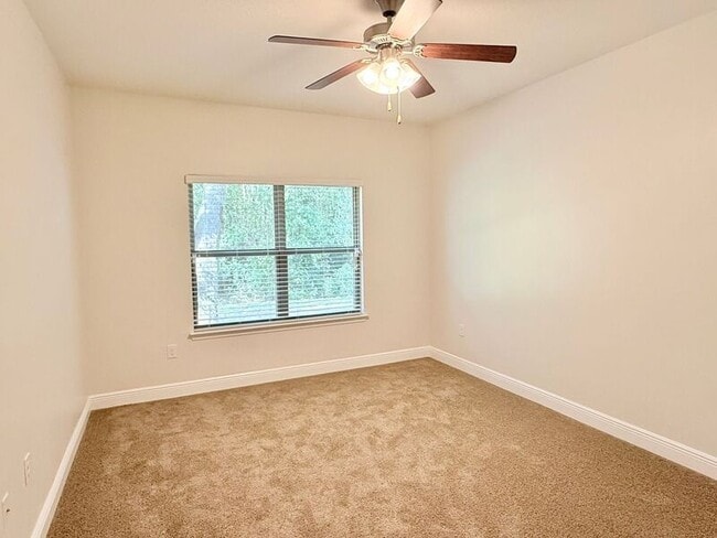 Building Photo - 4761 Dupont Cir