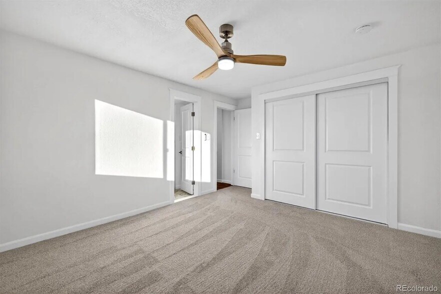 Building Photo - 3047 W 47th Ave
