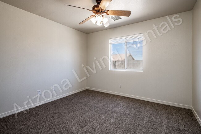 Building Photo - HUALAPAI MOUNTAIN FOOTHILLS HOME