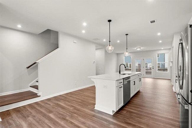 Building Photo - 741 Payton Ln