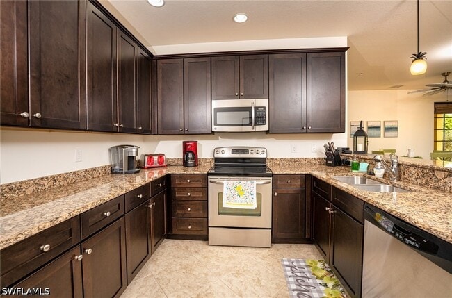 Building Photo - 8986 Cambria Cir