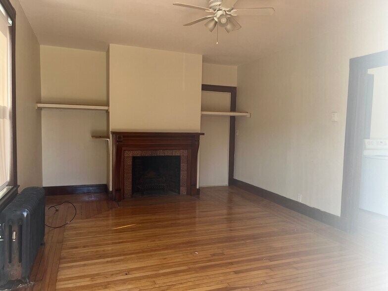 Building Photo - 45 Wachusett St