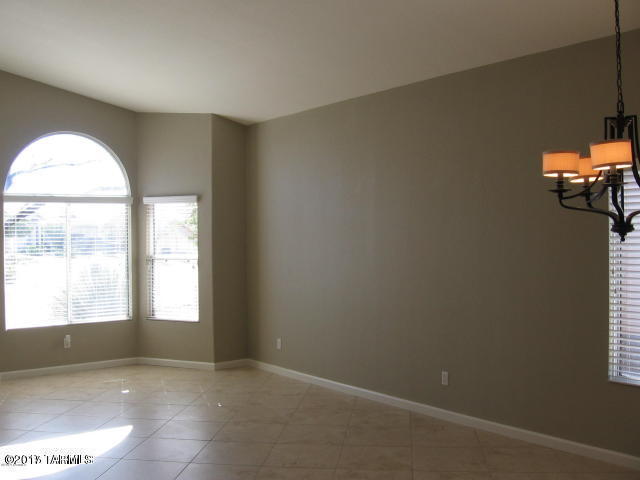 Building Photo - 10650 N Sand Canyon Pl