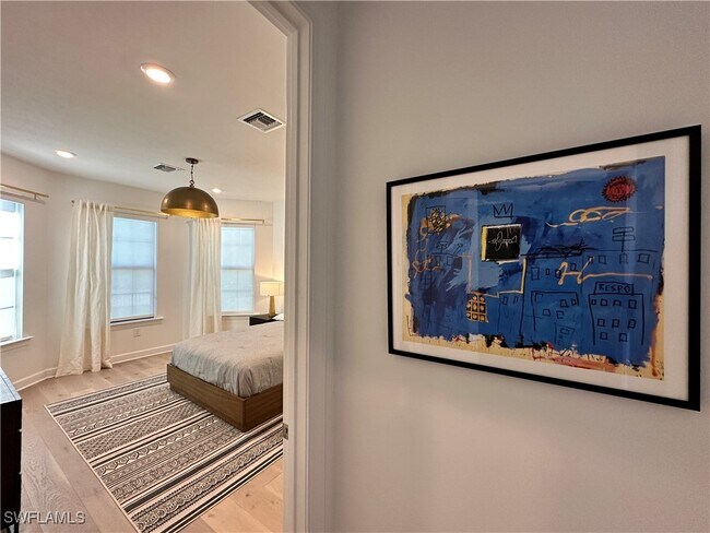 Building Photo - 9260 Cormorant Dr