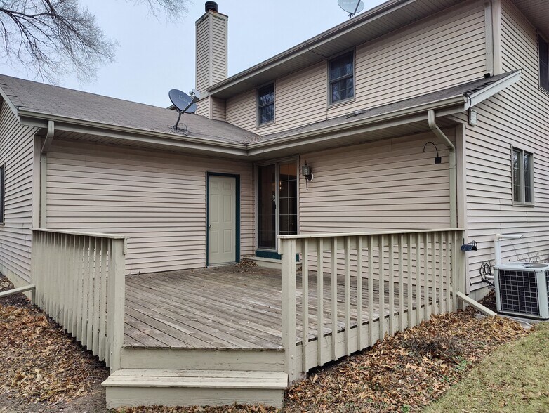 Private Deck - 120 Hilly Oak Dr