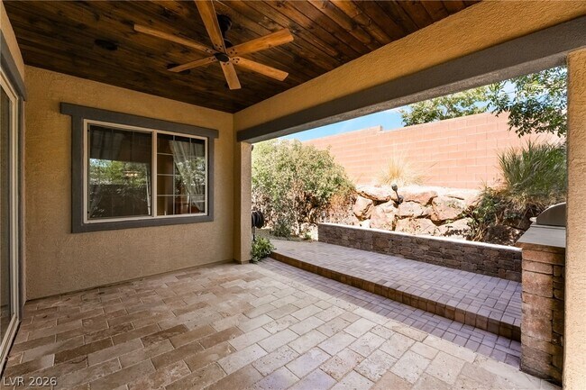 Building Photo - 333 Mandarin Hill Ln