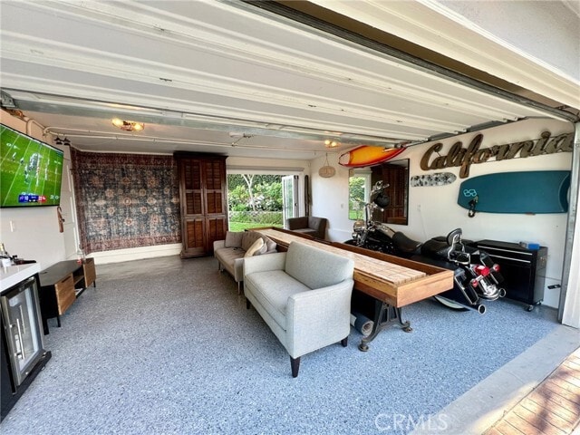 Building Photo - 301 Via Linda Vista