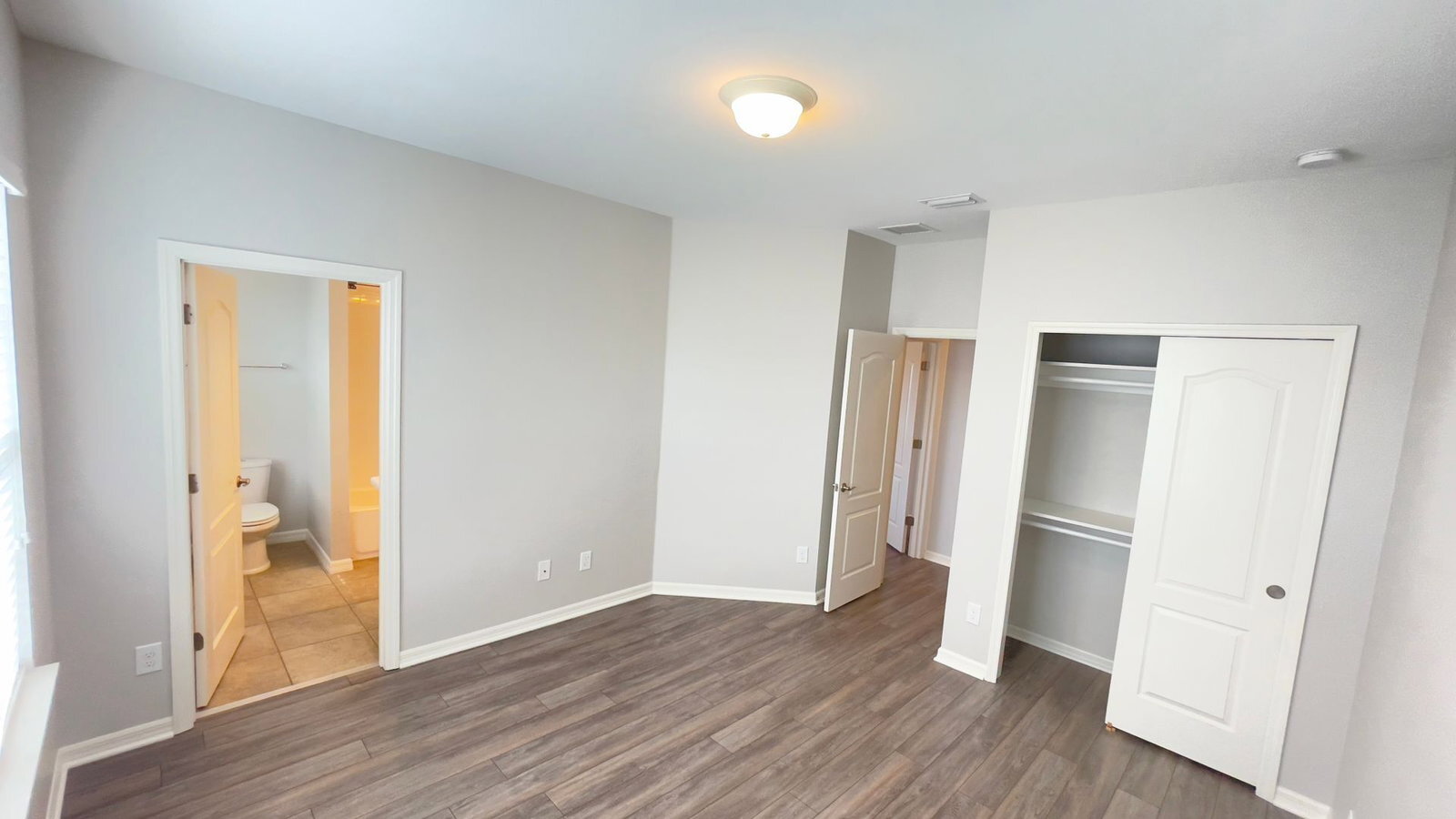 Building Photo - 7255 Shadeview Alley