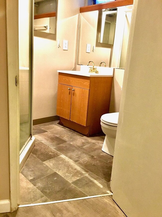 Building Photo - Wilkes Neighborhood Classic Ranch on Huge Lot with Nicely Finished Basement