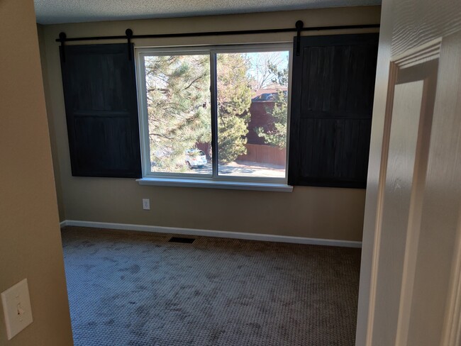 Building Photo - 16211 E Princeton Cir