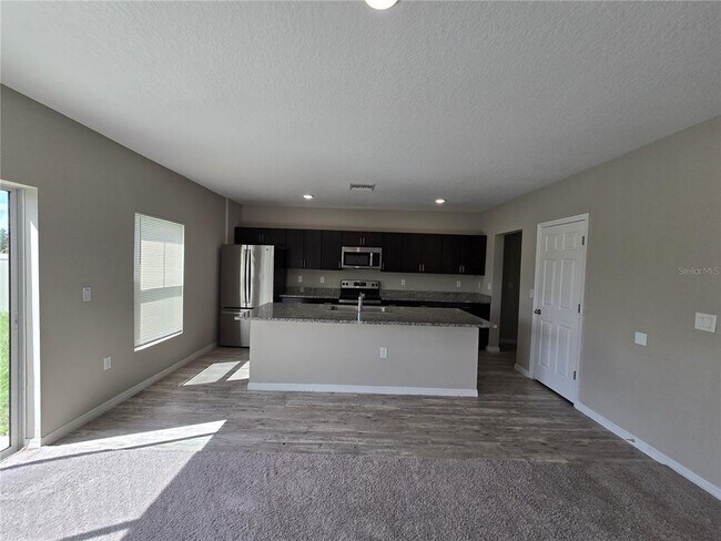Building Photo - 5493 Siltstone St