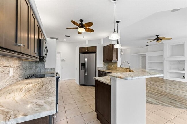 Building Photo - 2208 Calusa Lakes Blvd