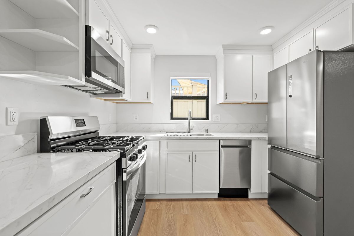 Building Photo - 4787 Panorama Dr