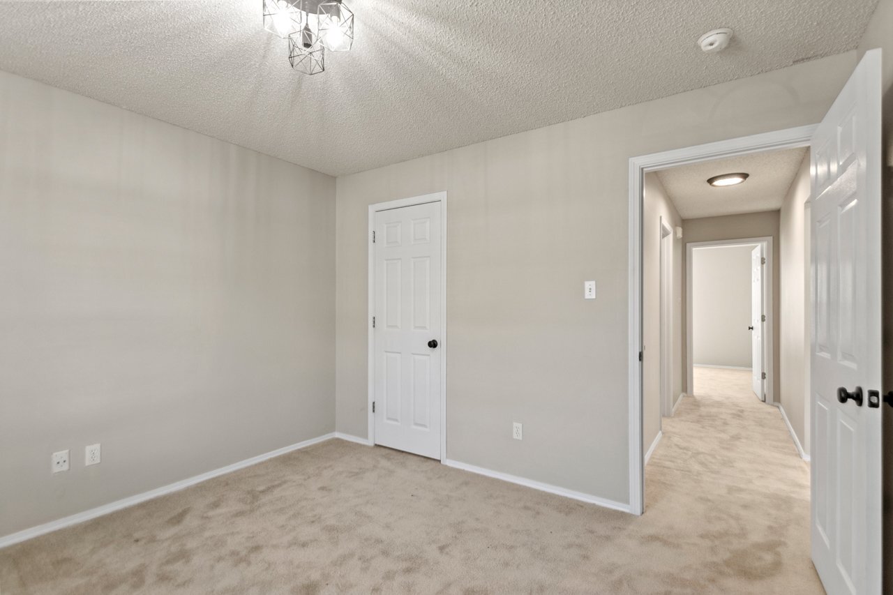 Building Photo - 3402 Andrew Dr