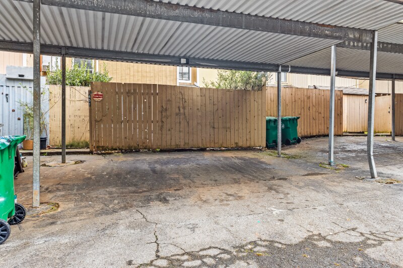 Building Photo - 3451 Cobbs Ferry Dr