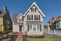 Building Photo - 403 Palisade Ave