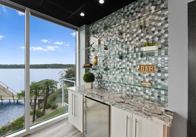 Building Photo - 8776 Harbor Cir